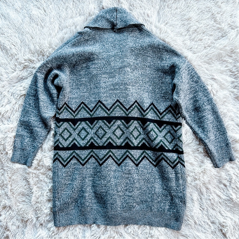 Aztec Cardigan - Picture 3 of 3